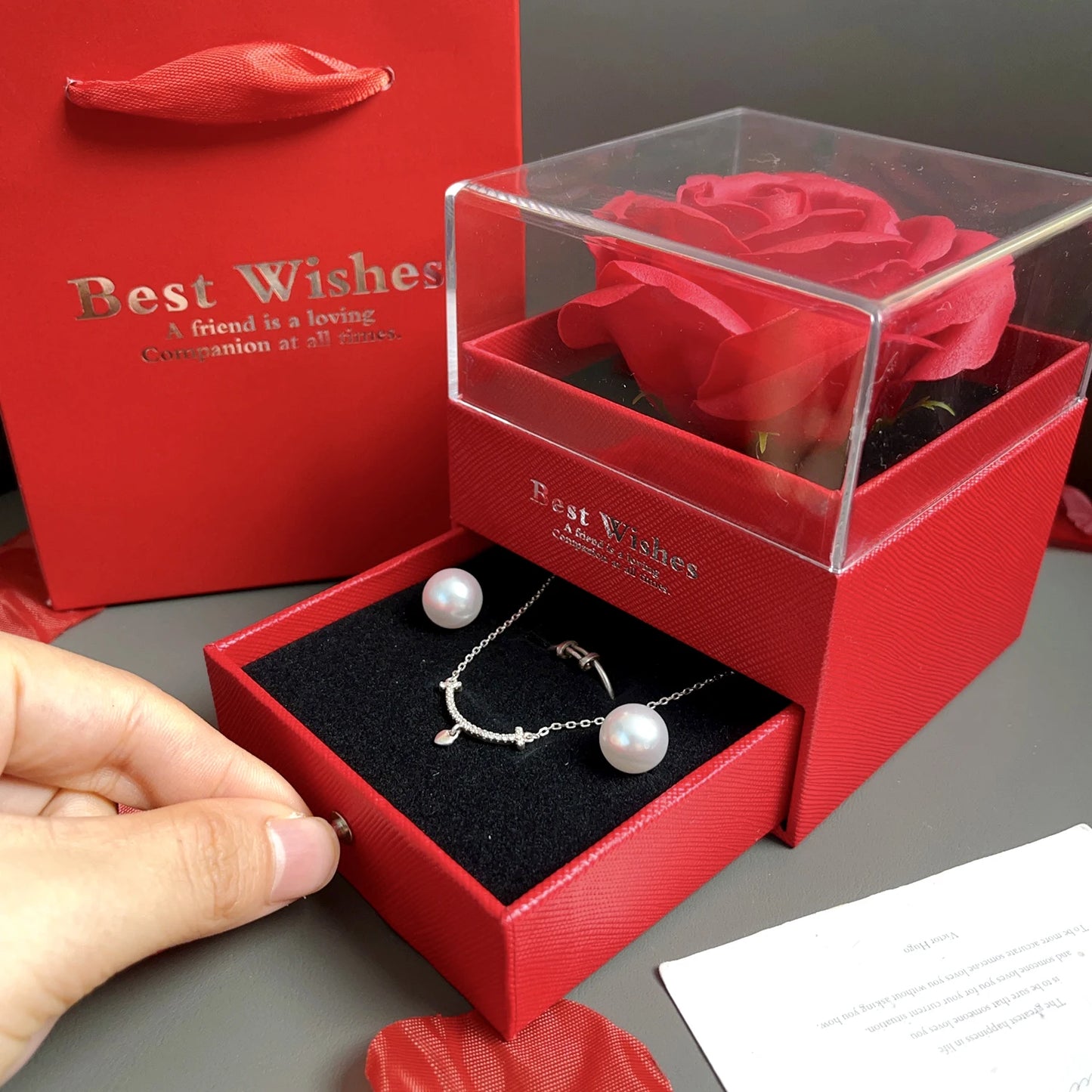 Sparkling Heart Love Necklace with Luxurious Rose