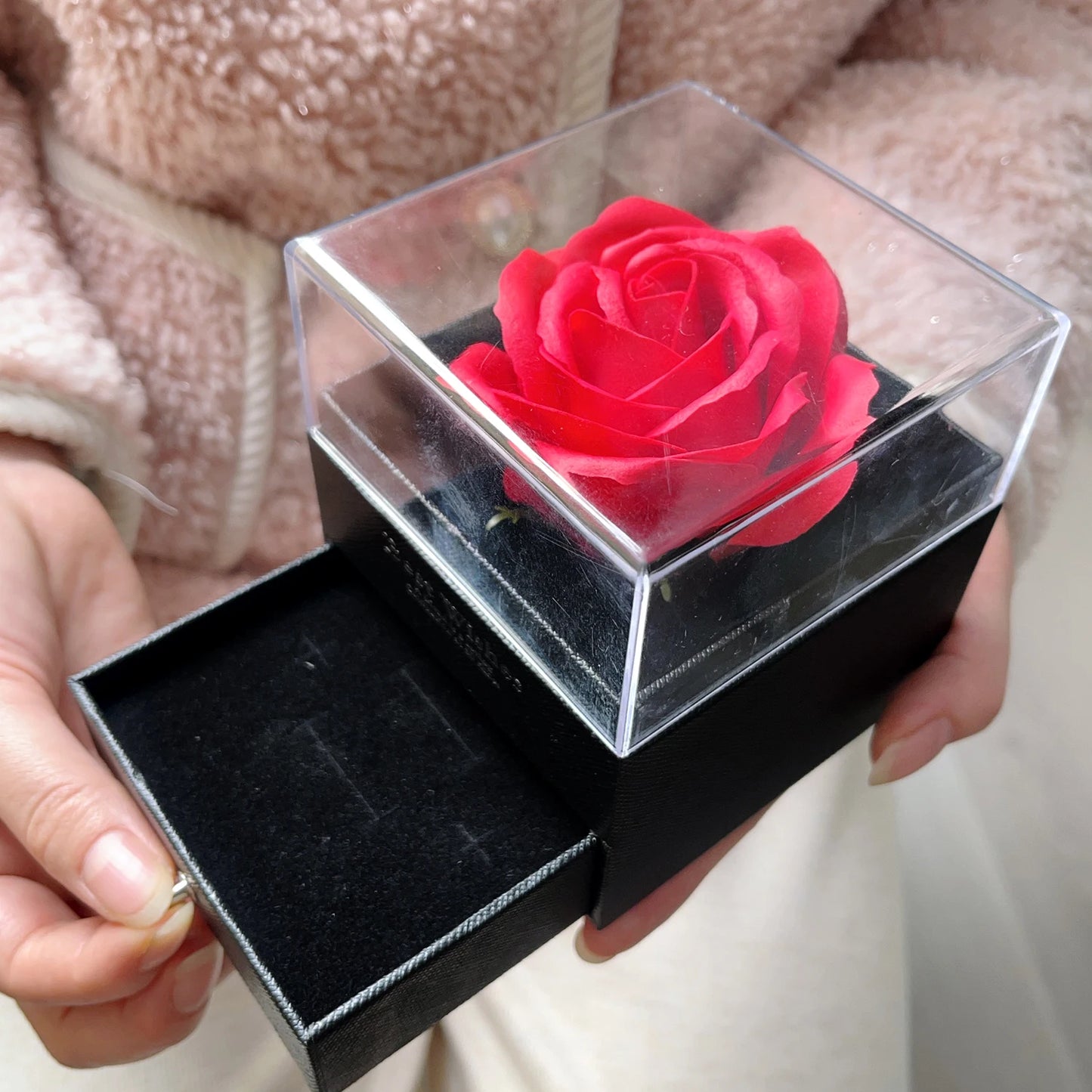 Sparkling Heart Love Necklace with Luxurious Rose